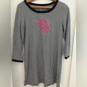 Kate Spade ♠️ Sleep Tight black and white night dress. Sleep wear/lounge wear 🖤